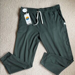 VUORI performance jogger pants - Size XL